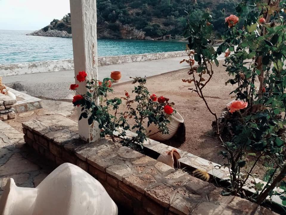 Villa Glyfos Kerveli Екстер'єр фото